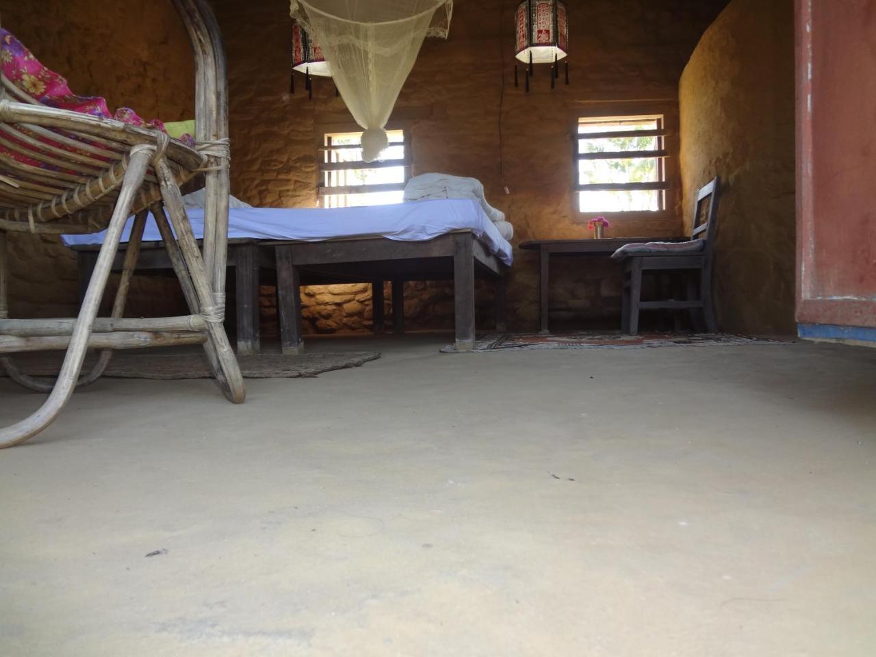 Shanta Ghar A Rustic Guesthouse Chitwan Extérieur photo